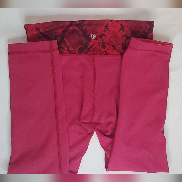 Lululemon -size 4 -Reversible Leggings Vibrant Pink-Red/ Orange Full-Length - Picture 5 of 9